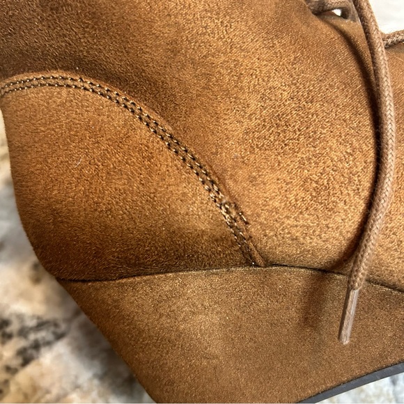 American Rag Brown Lace Up Baylie Wedge Faux Suede Ankle Bootie - Picture 6 of 9